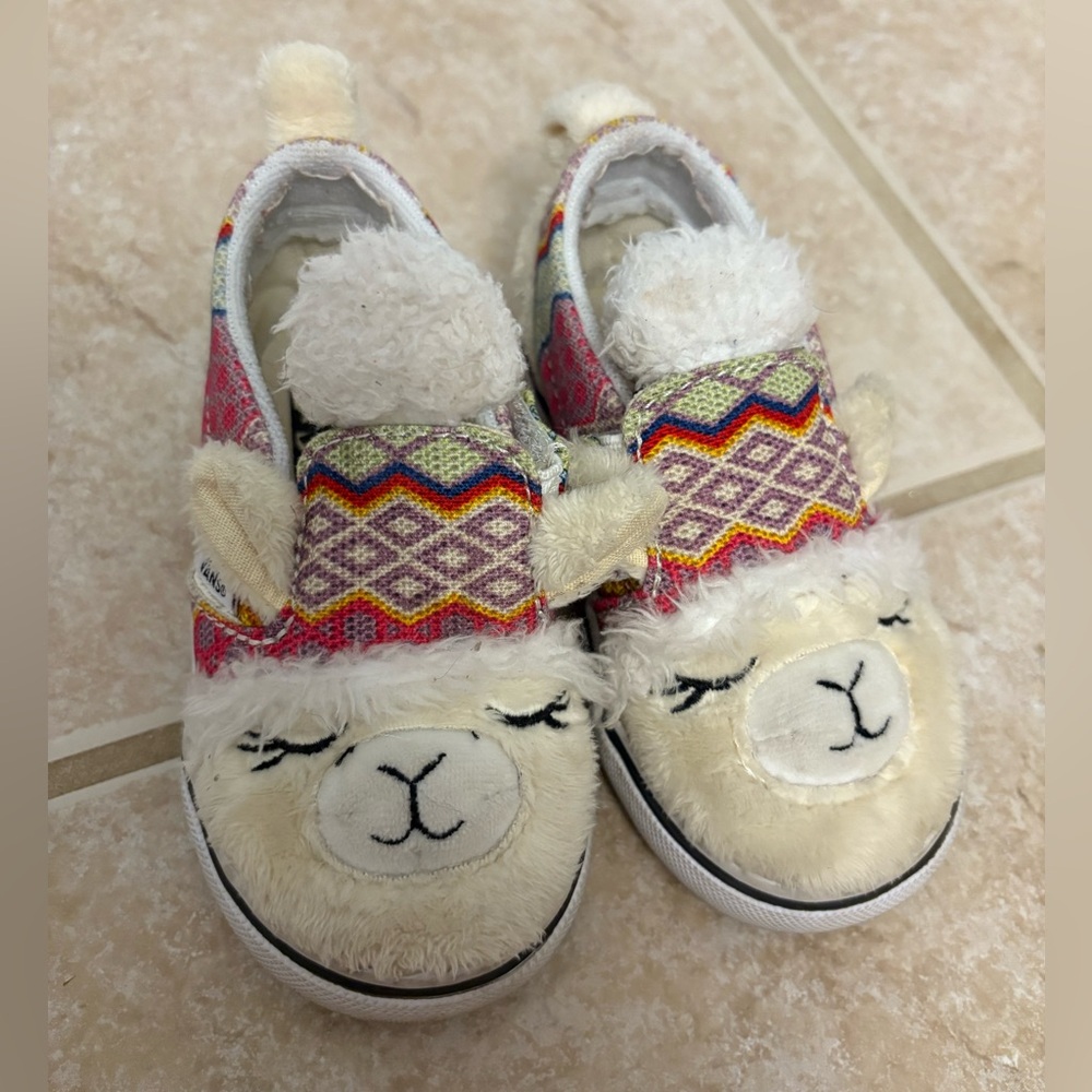 Vans toddler alpaca slip on size 6
